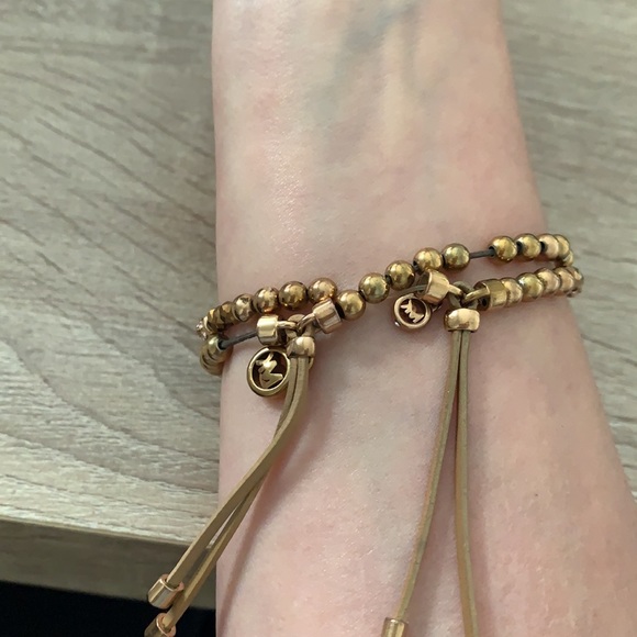 Set of 2 Michael Kors Bracelets - Picture 5 of 5
